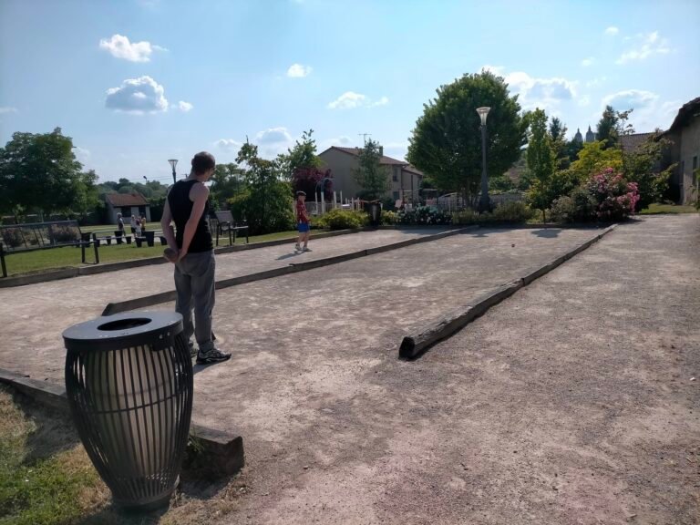 Bar éphémère de Varangéville : Partie de pétanque